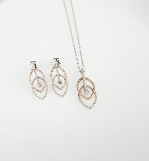 Duo Tone Marquise