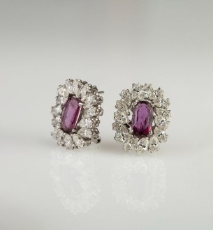 Crimson Crown Studs
